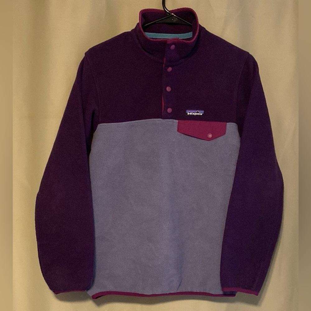 Patagonia Women’s Synchilla Snap T Pull Over Fleece Lupine X Small (XS)